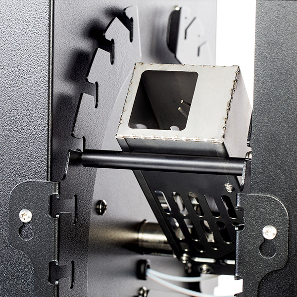 _UER0456_WaveFlame_600x600